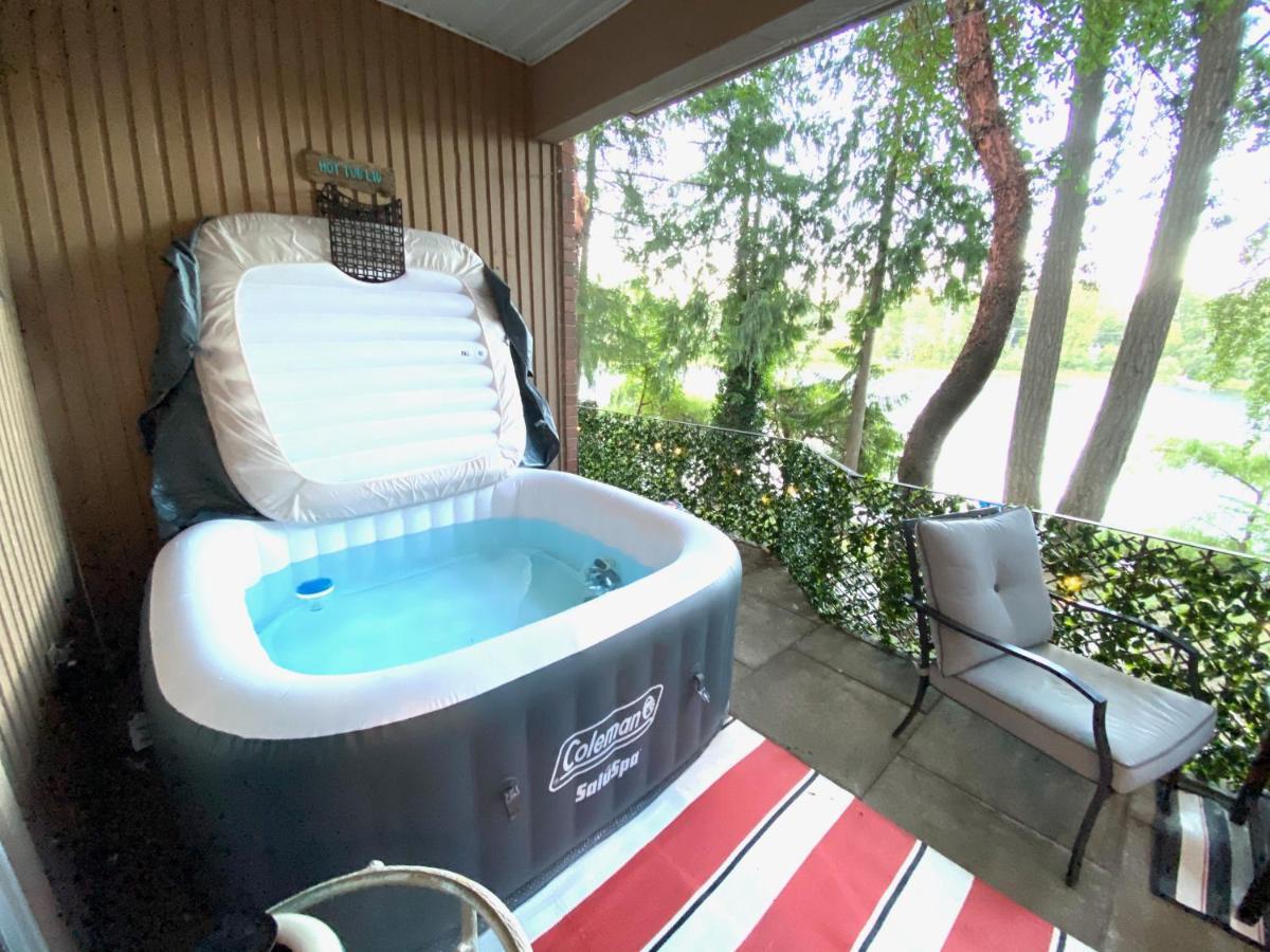 Willow Suite - Lakeside Retreat Βικτώρια Εξωτερικό φωτογραφία
